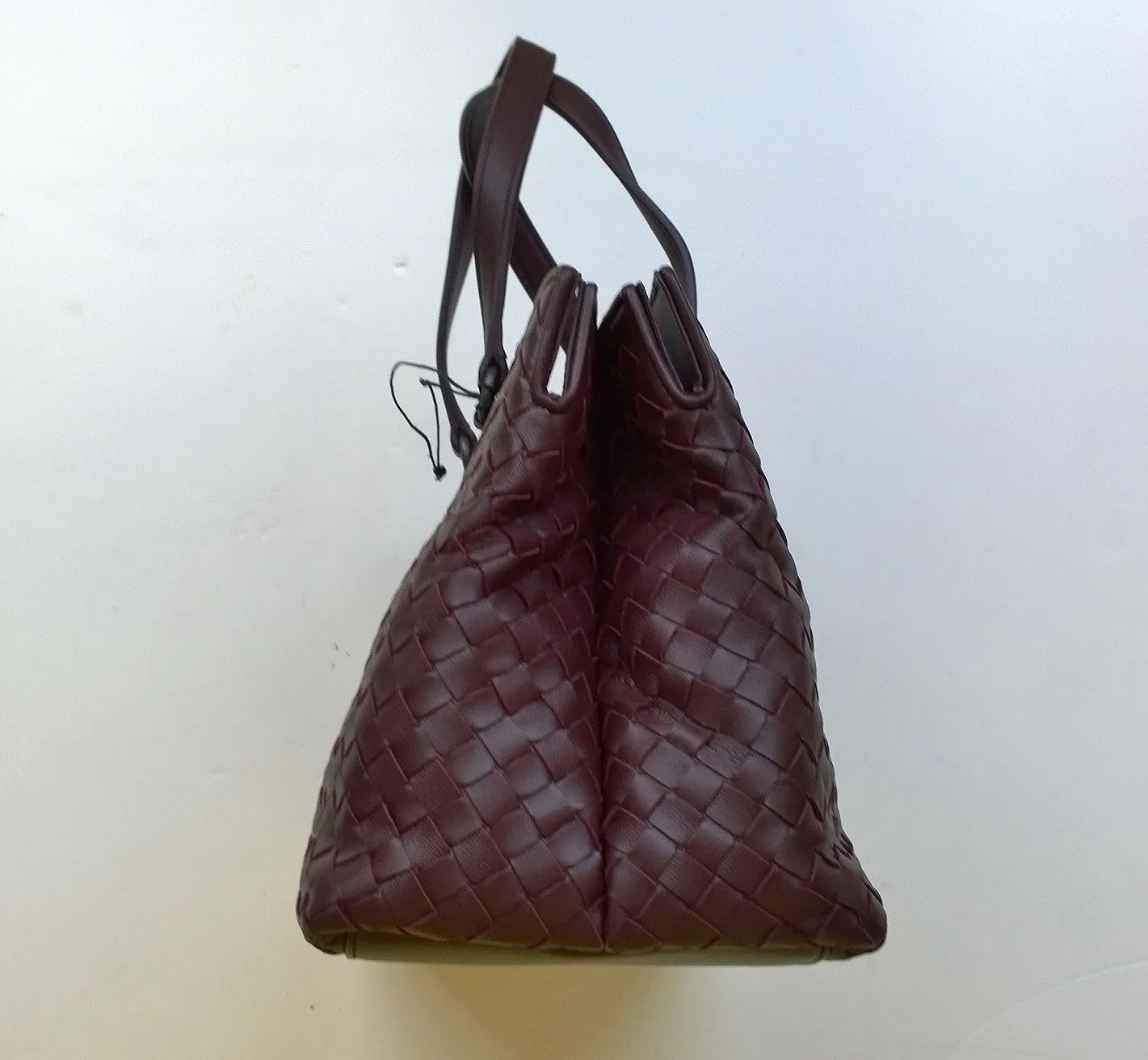 Bottega Veneta Woven Leather Tote Bag in Oxblood Leather Burgundy