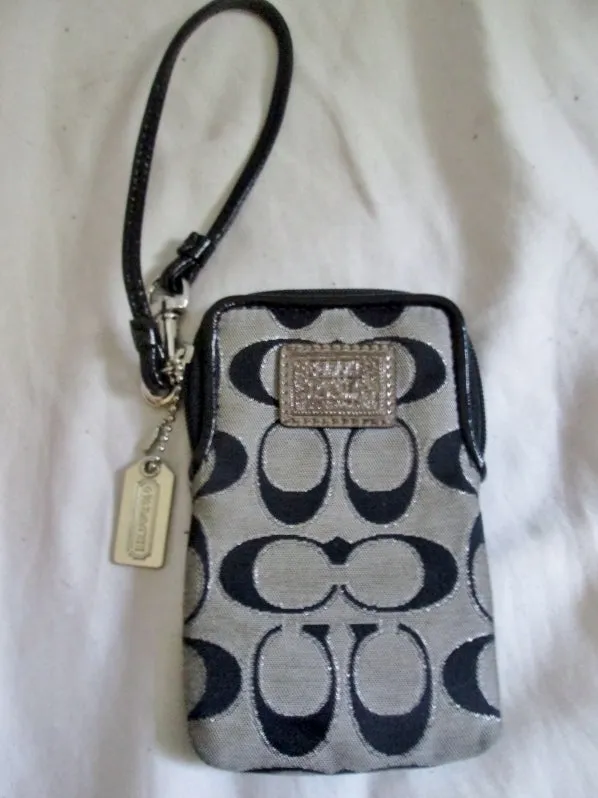 COACH POPPY Jacquard Signature C Wristlet BLACK GRAY Wristlet Coin Purse Wallet