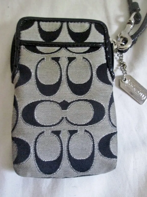 COACH POPPY Jacquard Signature C Wristlet BLACK GRAY Wristlet Coin Purse Wallet