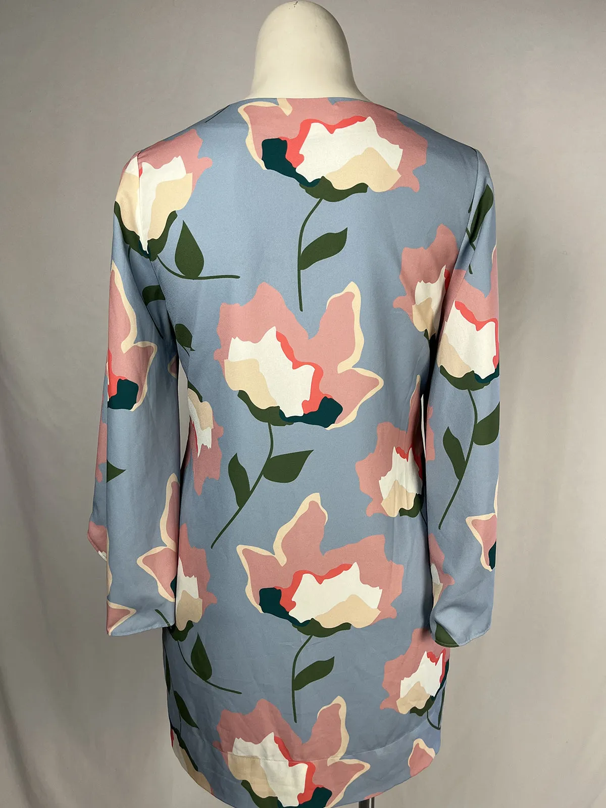 Crosby by Mollie Burch Size L (14) Light Blue Floral Dress