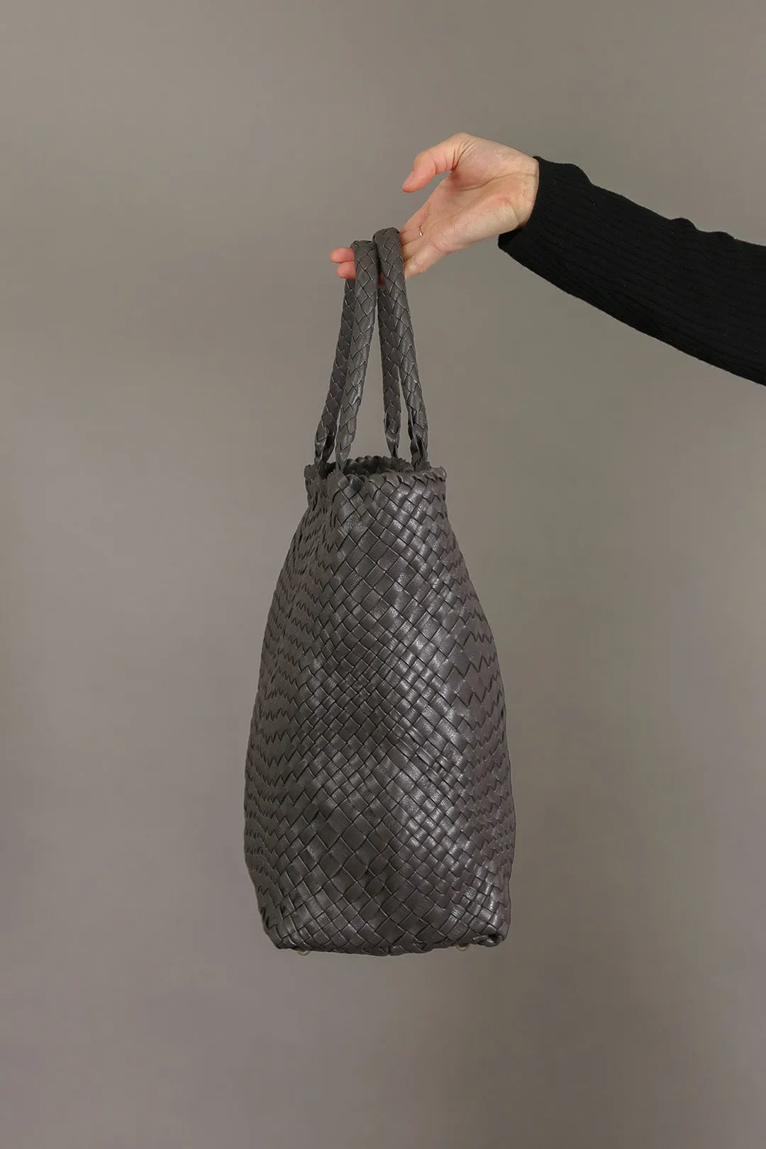 INTRECCIATO GRIALA COAL GREY HANDBAG