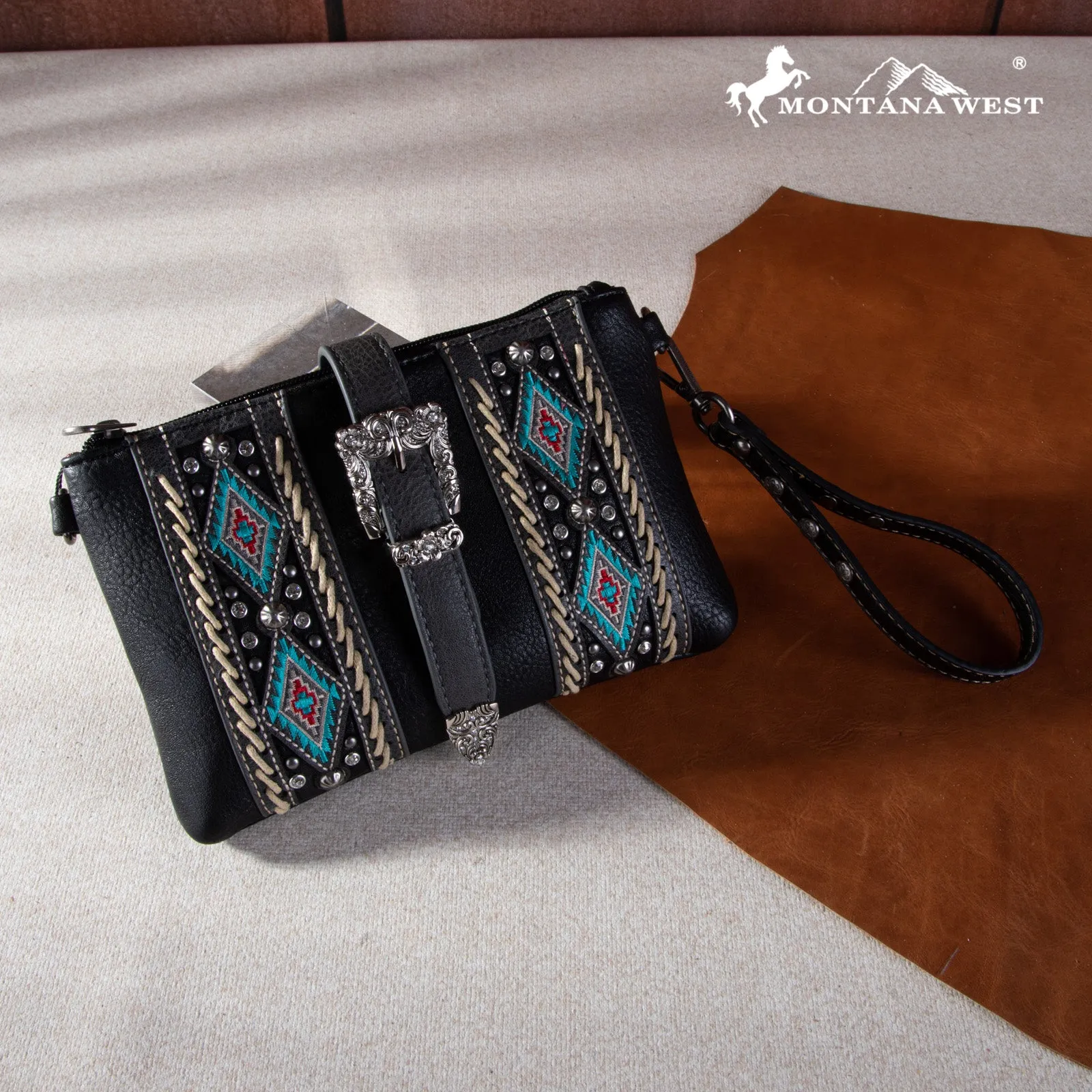 MW1254-181 Montana West Buckle Aztec  Collection Clutch/Crossbody